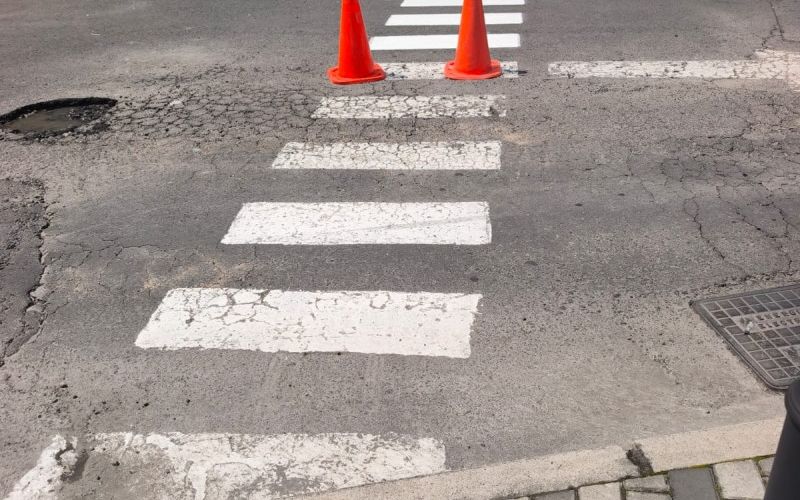 Mantenimiento de pintura de señalización en parqueaderos
