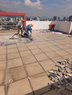 Cuando la cer&aacute;mica agrava las filtraciones